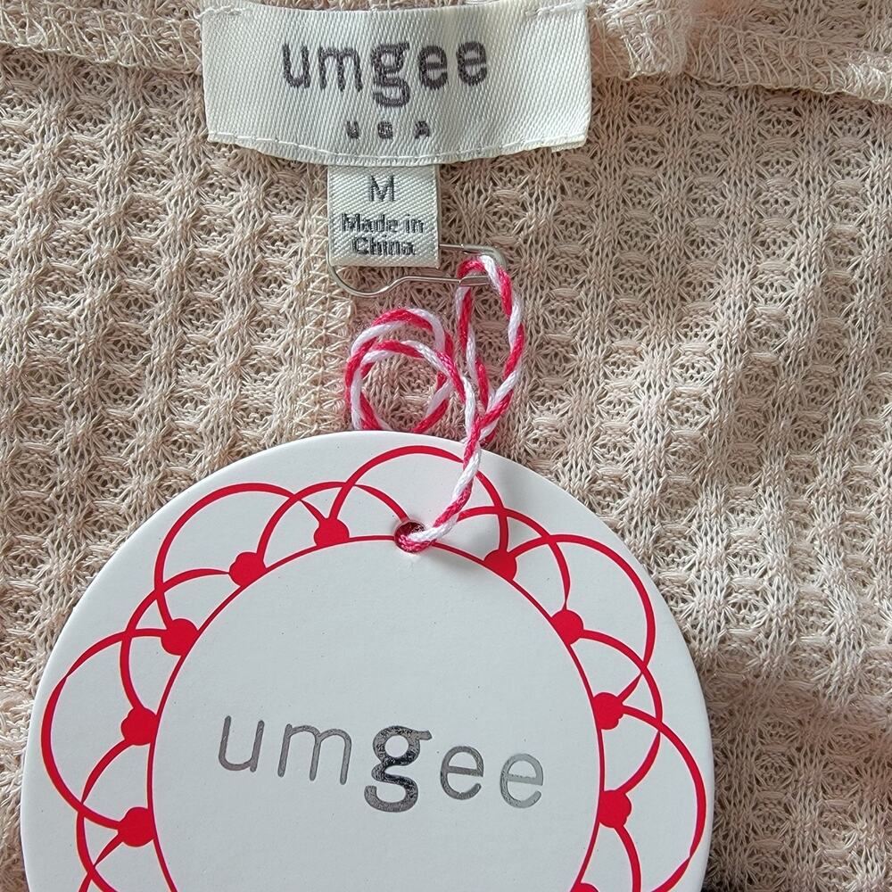 Umgee Floral Embroidered Waffle Knit Tan Top NEW Size M Cottage Artsy Feminine - Picture 5 of 8